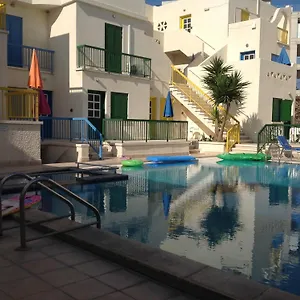 https://sea-n-lake-view-hotel-apartments.protaras-cy-hotels.com