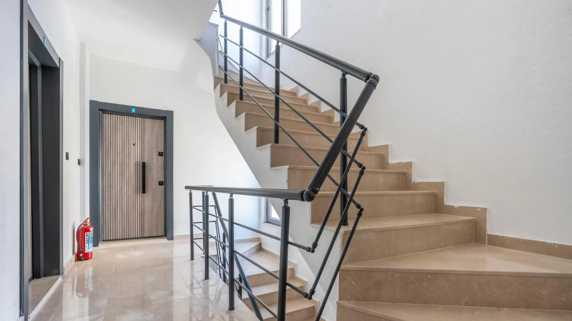 ** Ξενοδοχείο με διαμερίσματα Lara Beach Homes Αττάλεια Τουρκία