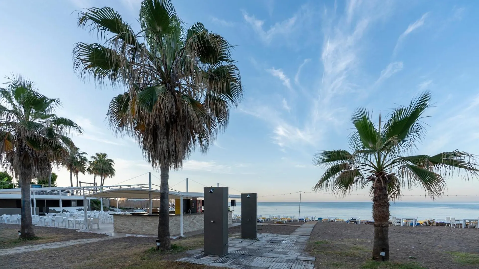 Ξενοδοχείο με διαμερίσματα Lara Beach Homes Αττάλεια